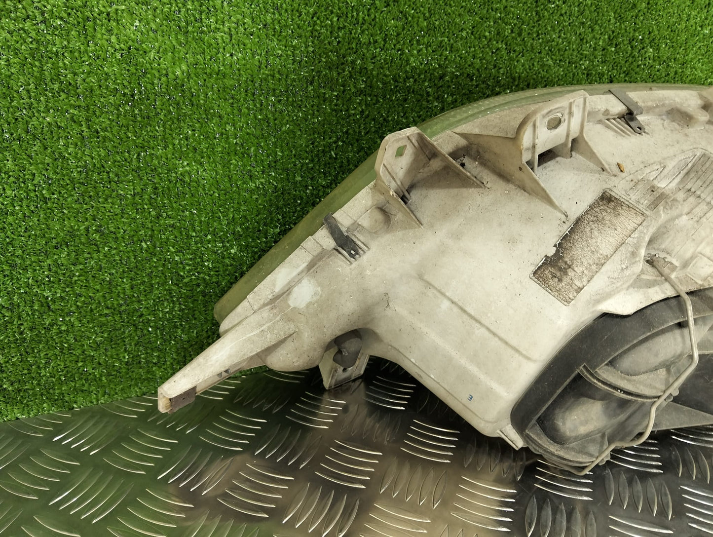 Farol principal Mercedes sprinter 313 DCI 2001 MCF00085