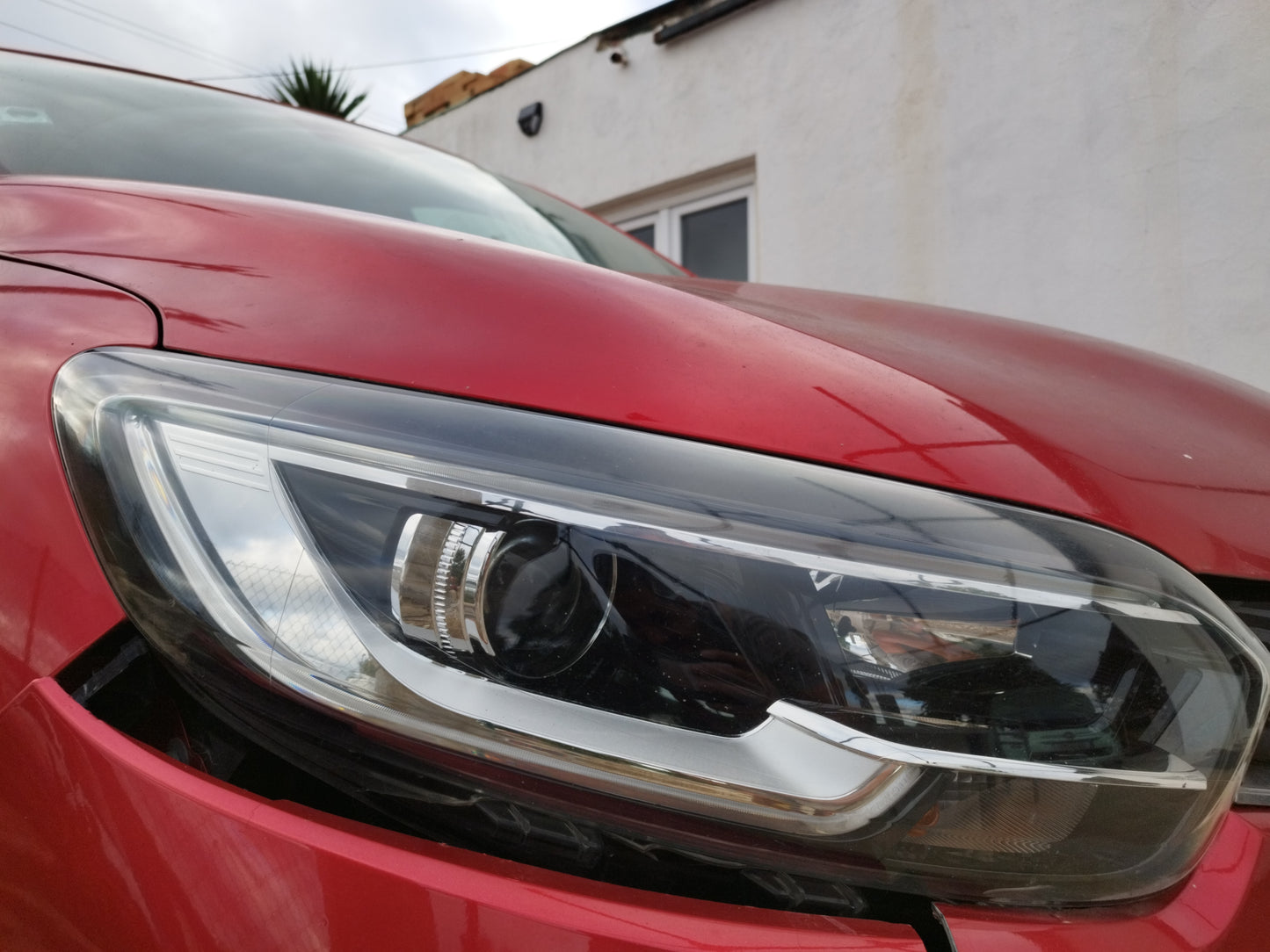 Farol Principal Direito – Renault Kadjar 2019 1.5 DCI