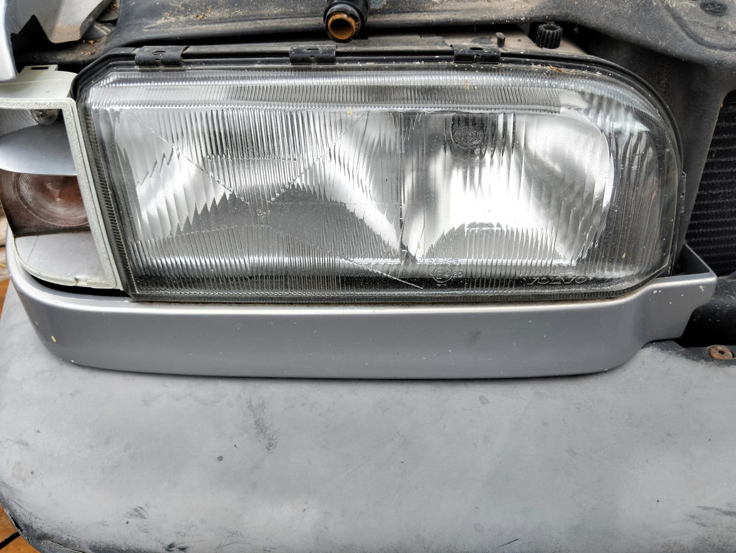 Faróis dianteiros (esq. / dir.) Volvo 850 GLE 1992 2.0