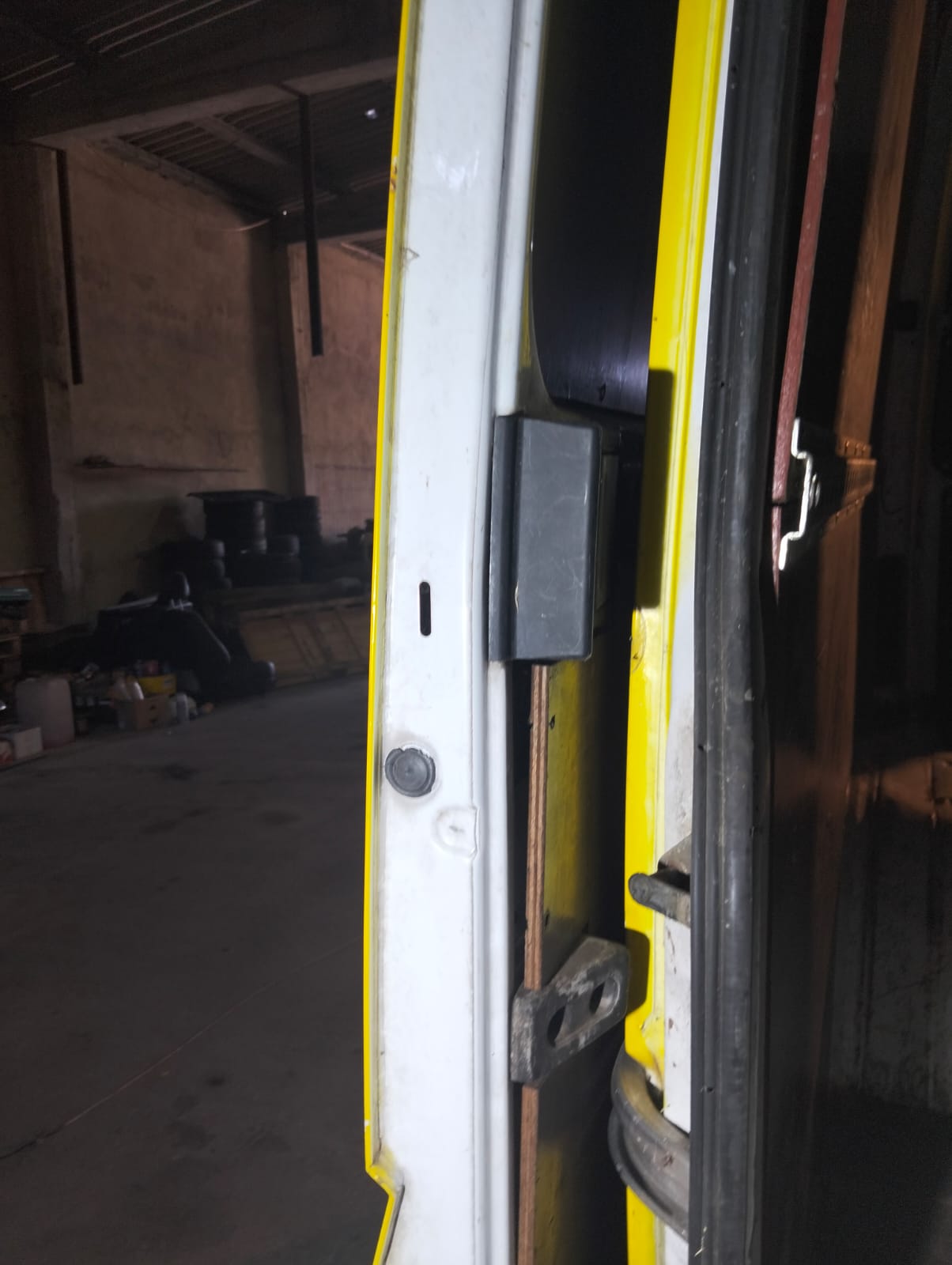 Porta lateral de correr Mercedes sprinter