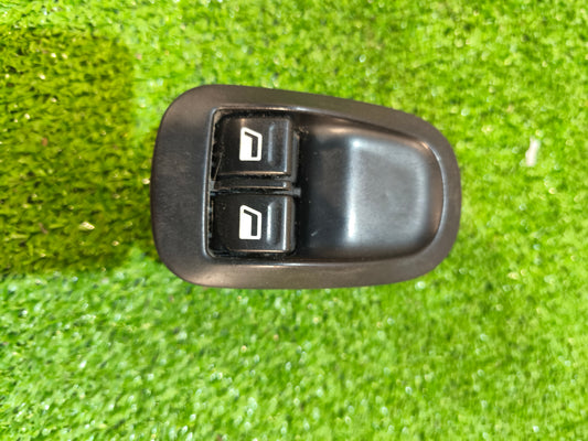 Botão de vidros Peugeot 206