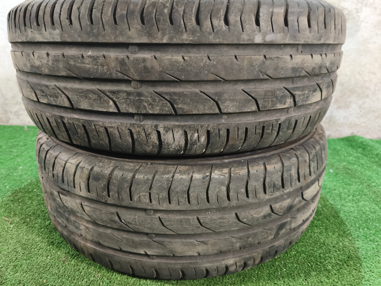 2 pneus Continental 195/60R15