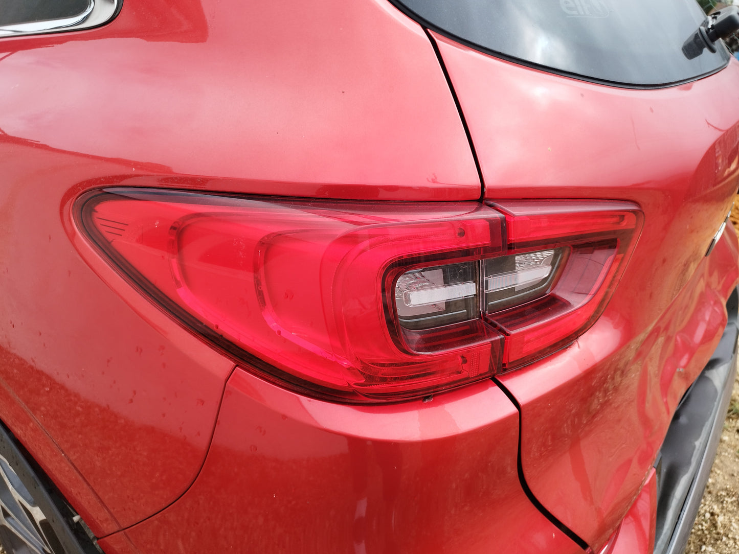 Farolim Traseiro Esquerdo – Renault Kadjar 2019 1.5 DCI