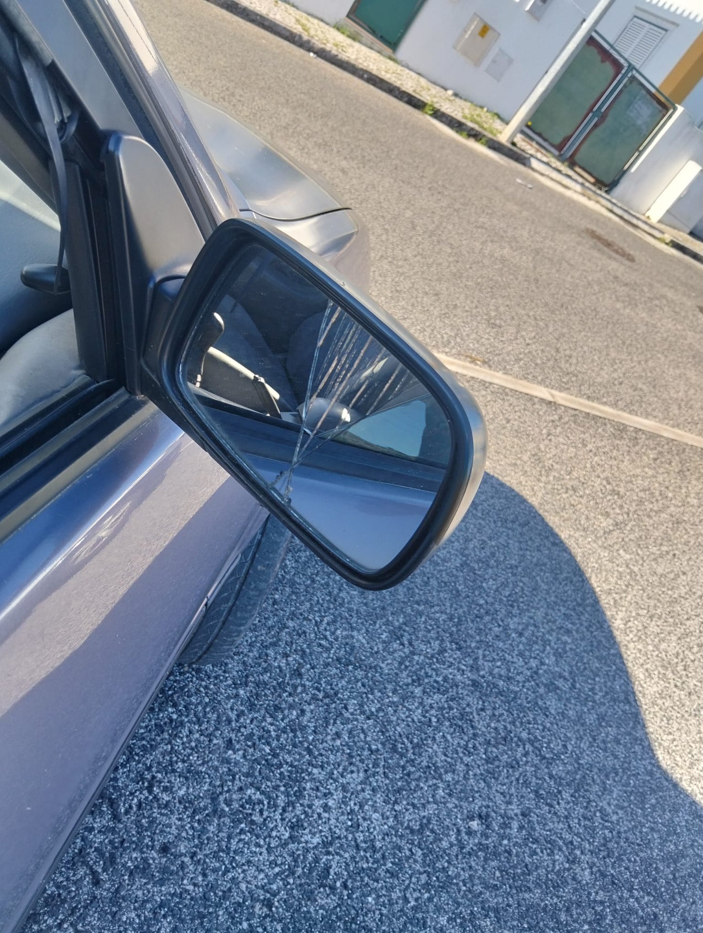 Toyota Corolla viii compact (E110)
1.4 EE111 86CV 1998